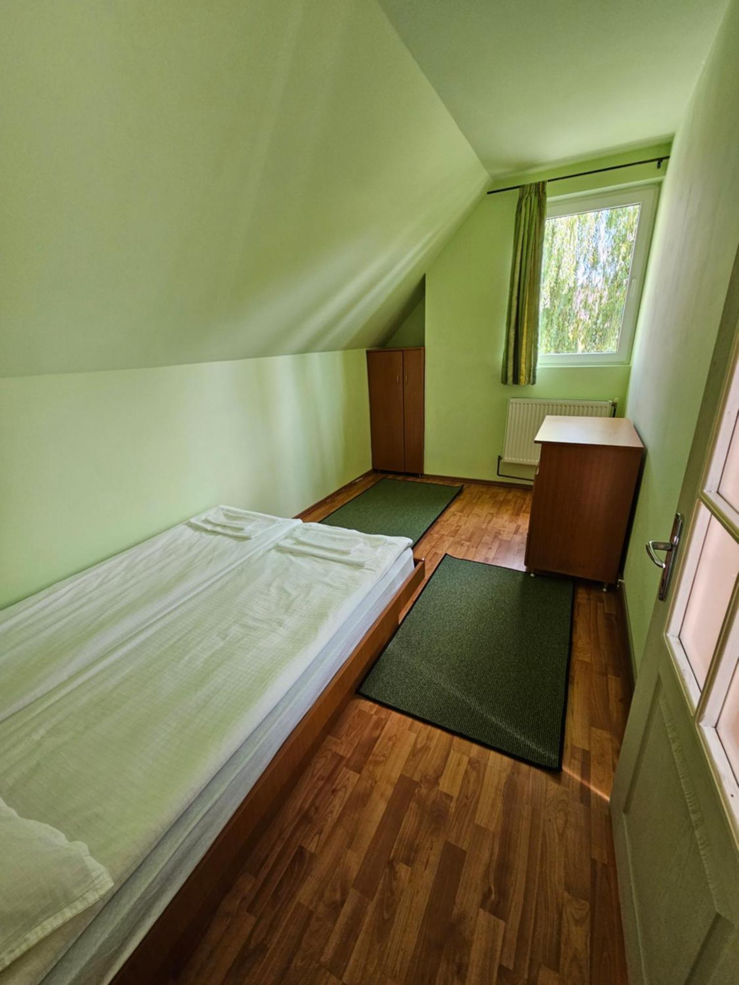 Fuzfa Apartman Joseni  Eksteriør billede